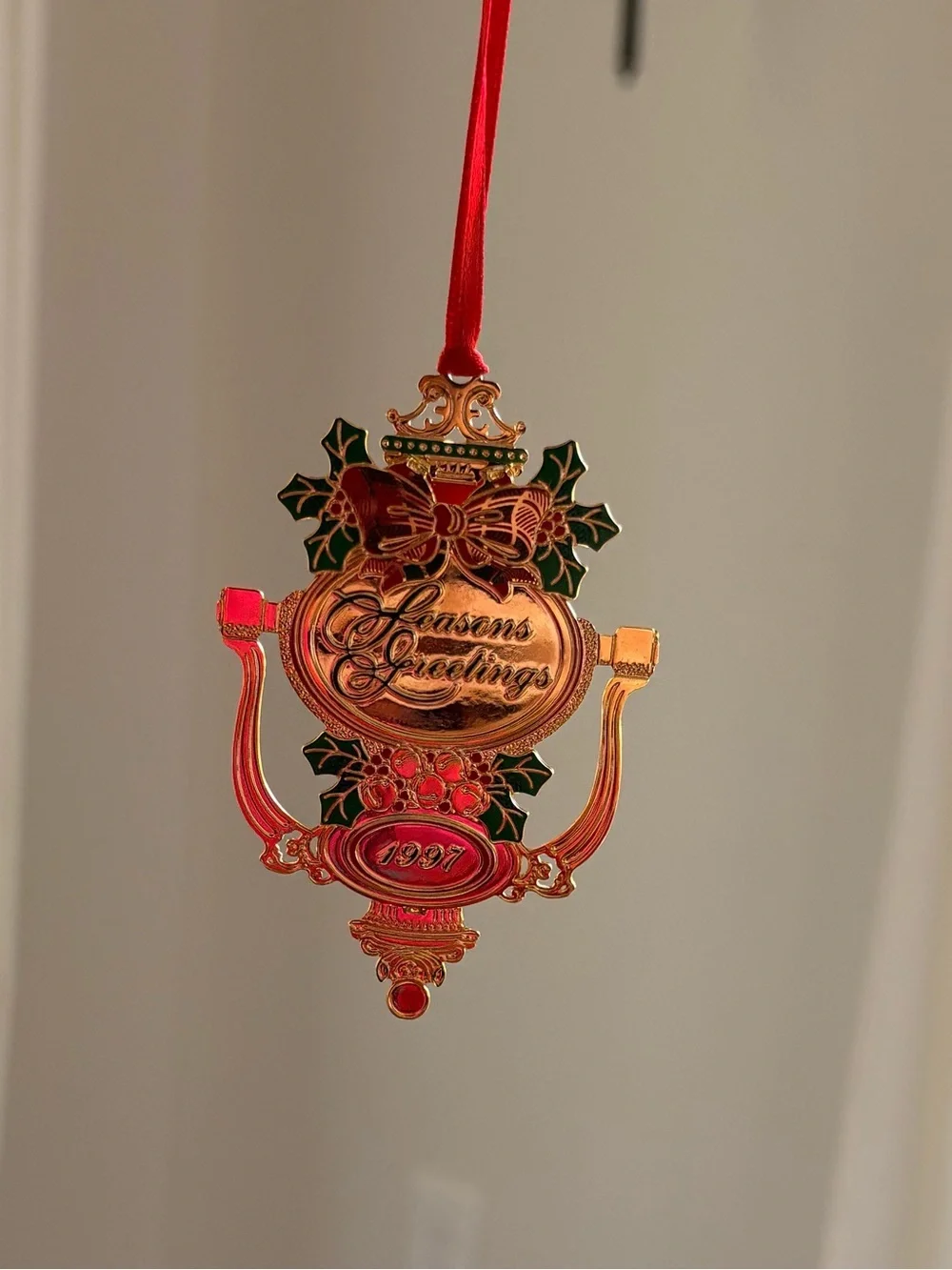 1997 Brass Door Knocker Seasons Greetings Baldwin Christmas ornament